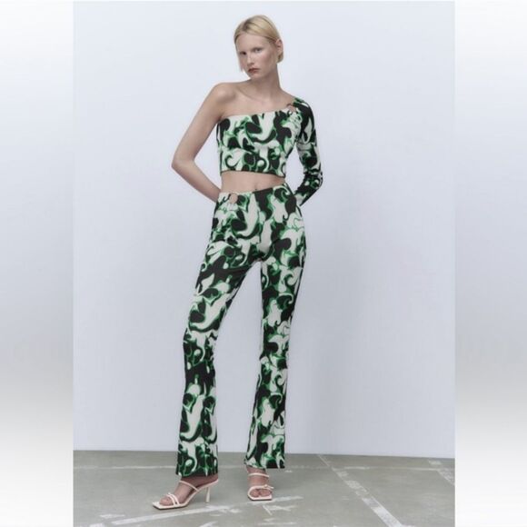 ZARA Black Green Pants Size Medium Flare - Picture 2 of 9